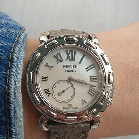 Fendi Selleria Watch OR BEST OFFER - Picture 2 of 4